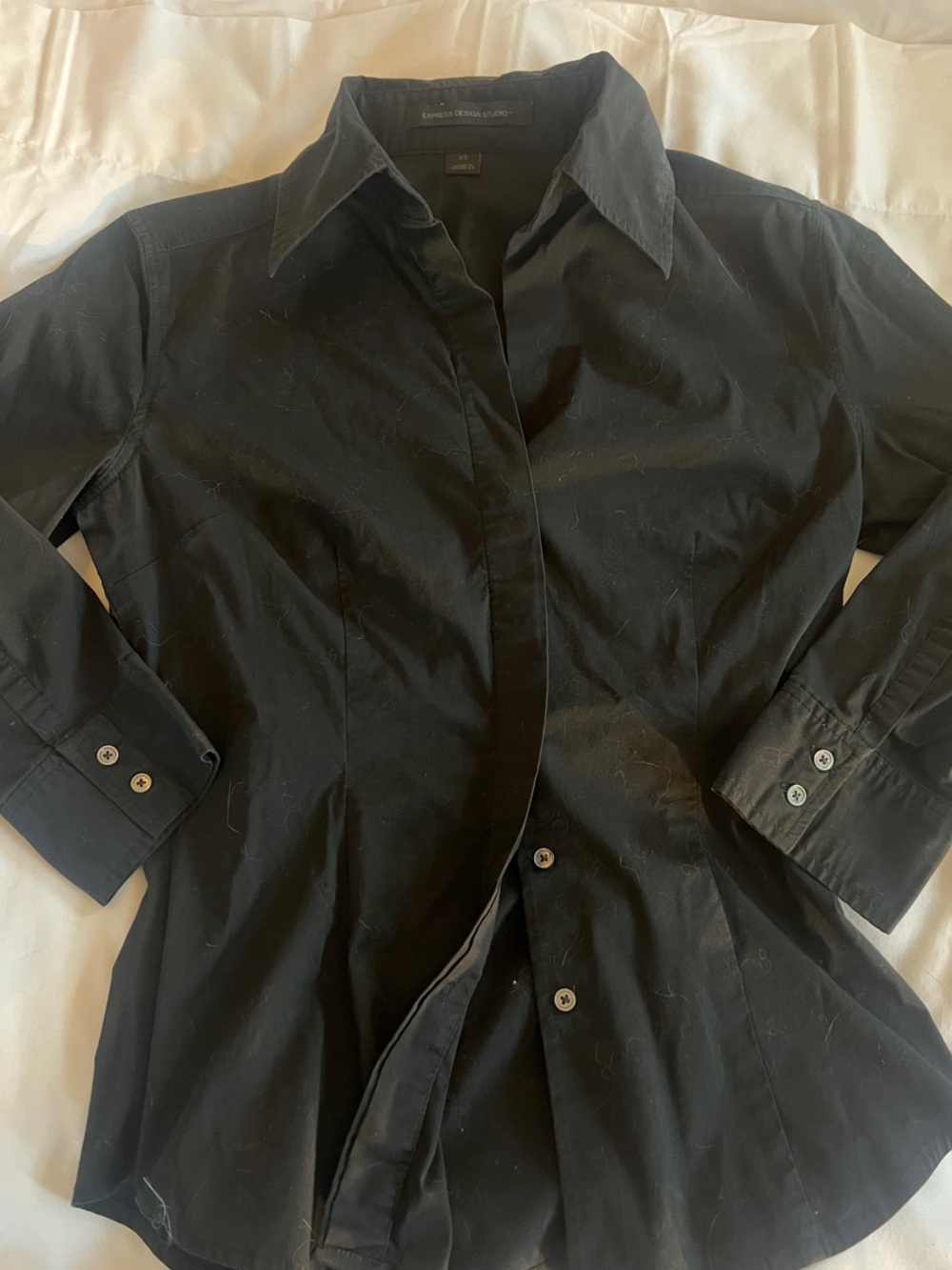 Express Black Fitted Women's Button-Down Shirt